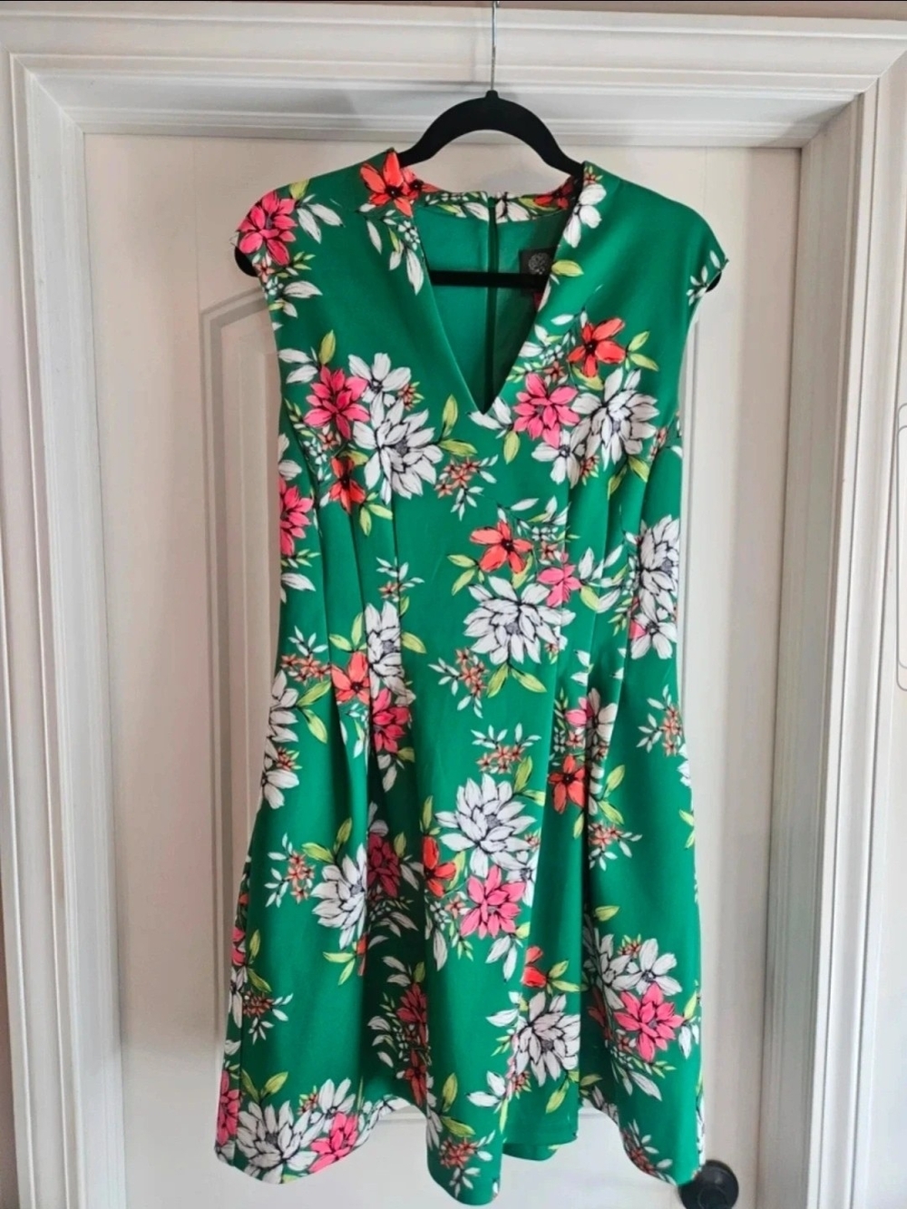 Vince Camuto Green Midi Dress with Pink & White Floral Print